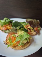 Meal planning, sharing recipes and ideas to make the weekly budget go further.