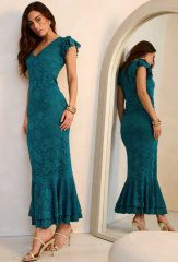 Ideas for a flattering London summer wedding dress after a split