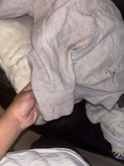 Does this look like a lipstick stain on his t shirt?