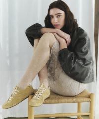 What to wear on my massive feet?!
