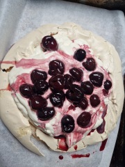 Meal planning, sharing recipes and ideas to make the weekly budget go further.