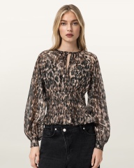 Would you wear black on your bottom half with a light coloured top for a more casual wedding?
