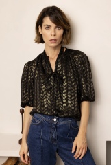 Would you wear black on your bottom half with a light coloured top for a more casual wedding?