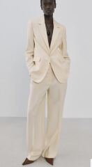 Outfit ideas for a July graduation that I can rewear