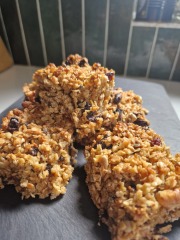 Meal planning, sharing recipes and ideas to make the weekly budget go further.