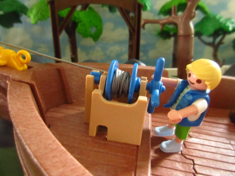 It's Springtime in Eastgate Park for the Playmobil people in our house...