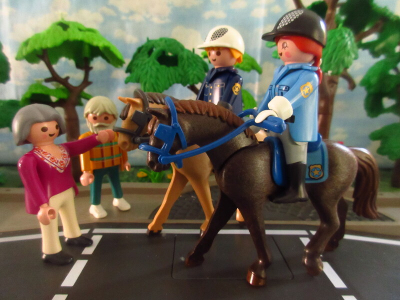 It's Springtime in Eastgate Park for the Playmobil people in our house...