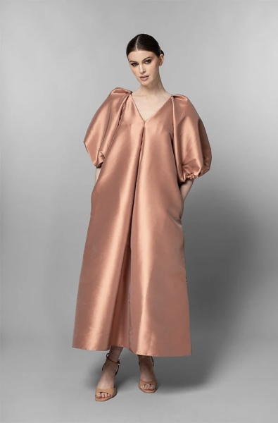 What should I wear to a black tie celebrity wedding?