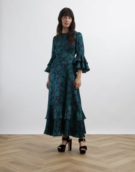 I need a swanky frock !