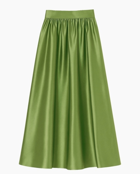 Child's graduation but seeing (stbex)H so need something drop-dead gorgeous  but elegant and wont make me look like mutton.