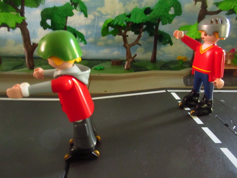 It's Springtime in Eastgate Park for the Playmobil people in our house...