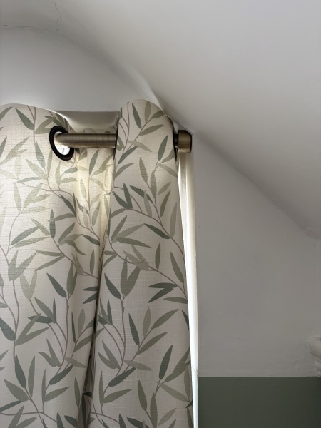 Ideas for properly blacking out an awkward recessed bedroom window - is my idea mad??
