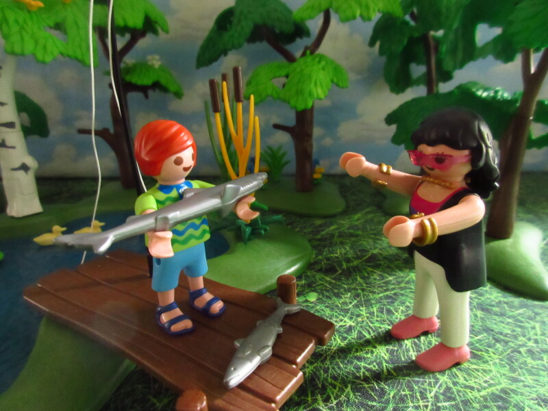 It's Springtime in Eastgate Park for the Playmobil people in our house...