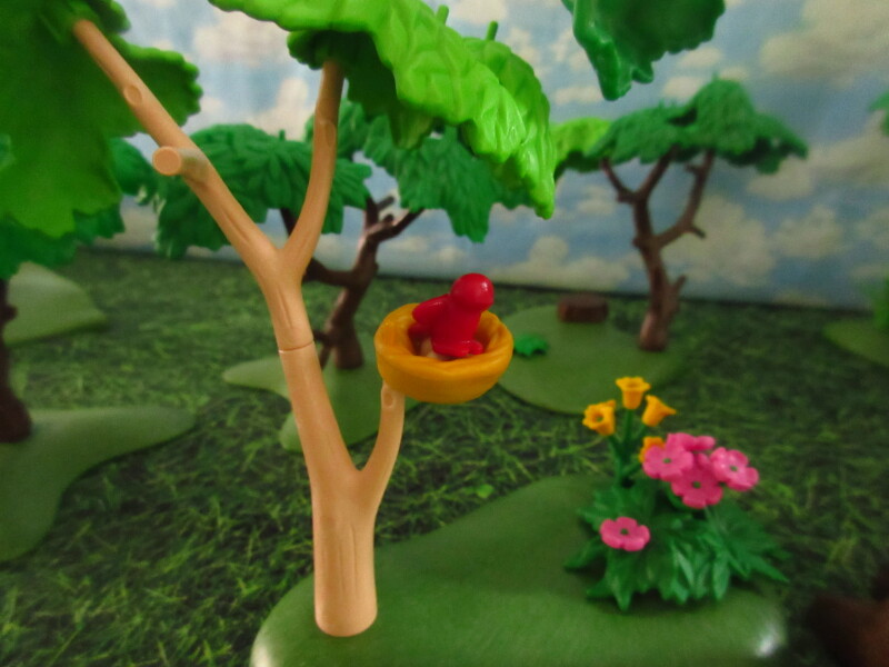 It's Springtime in Eastgate Park for the Playmobil people in our house...