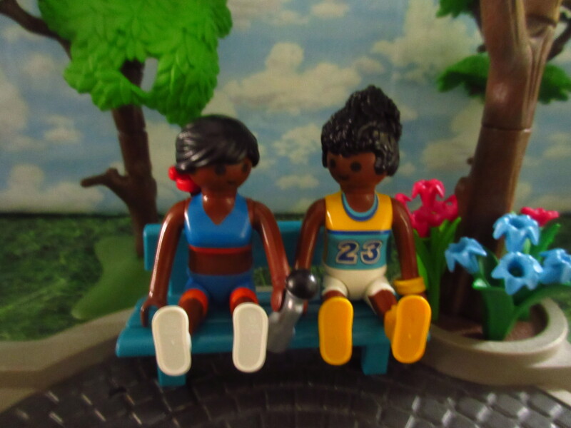 It's Springtime in Eastgate Park for the Playmobil people in our house...