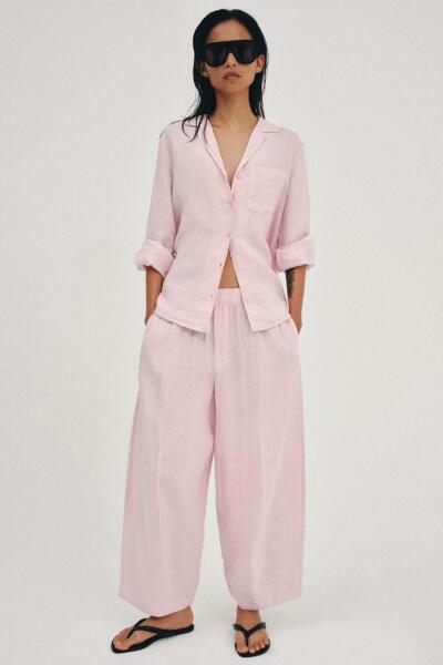 Where can I find a flowing two-piece trouser set on the high street?