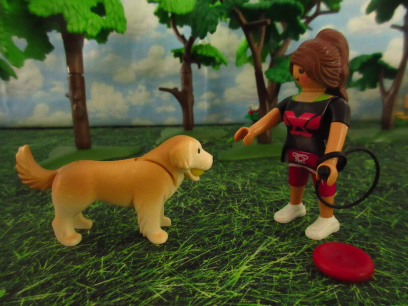 It's Springtime in Eastgate Park for the Playmobil people in our house...