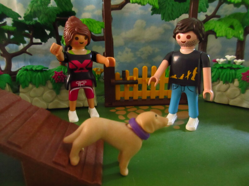It's Springtime in Eastgate Park for the Playmobil people in our house...
