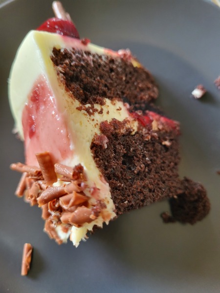 Where can I get a slice of really nice Black Forest Gateau.