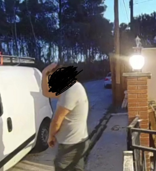 AIBU to confront workmen about stealing my engagement ring?
