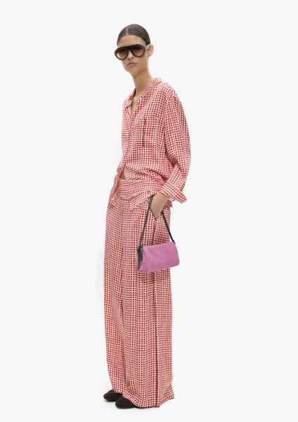 Where can I find a flowing two-piece trouser set on the high street?