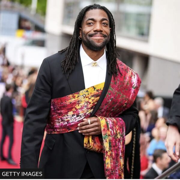 Anyone watching BAFTA TV Awards? Tonight BBC1 7pm