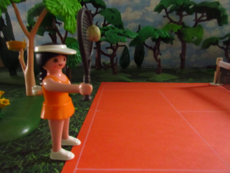 It's Springtime in Eastgate Park for the Playmobil people in our house...