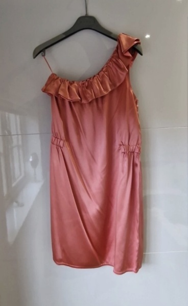 What to wear to April wedding in Italy?
