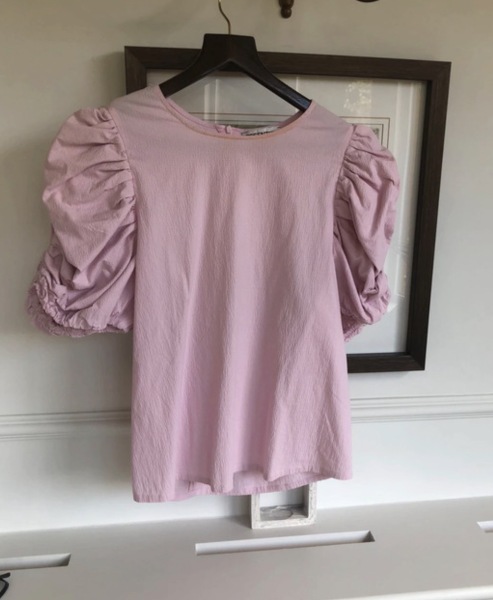 Please help me style this skirt, I haven't worn it yet!
