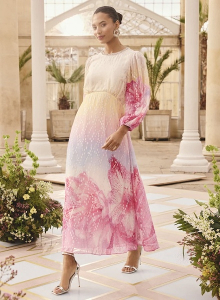 I need a wedding outfit that ticks specific boxes