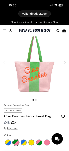 Tote bag for teenager on holiday