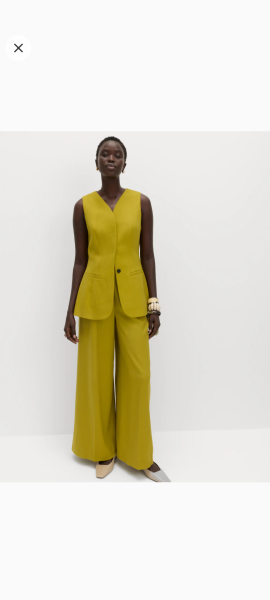 What to wear to April wedding in Italy?