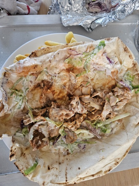 What would you expect to pay for this takeaway order?
