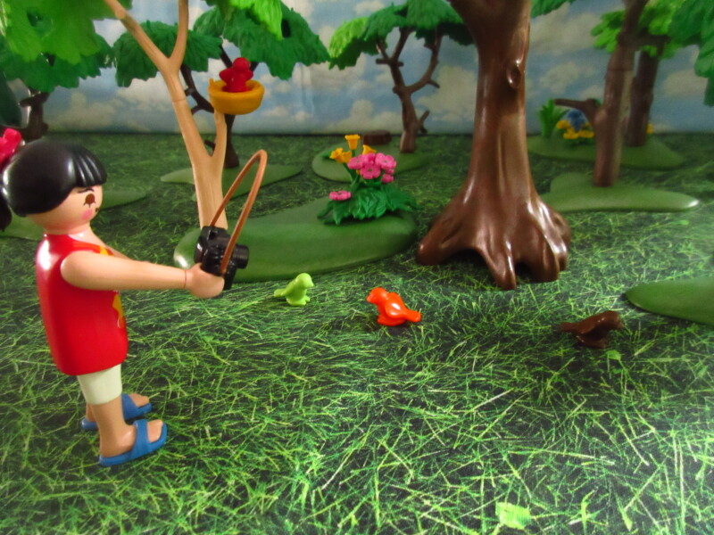 It's Springtime in Eastgate Park for the Playmobil people in our house...