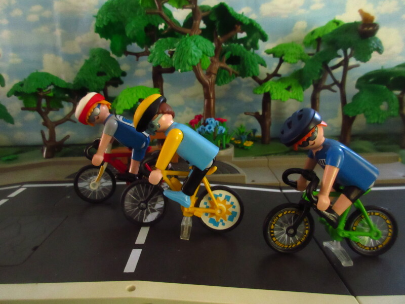 It's Springtime in Eastgate Park for the Playmobil people in our house...