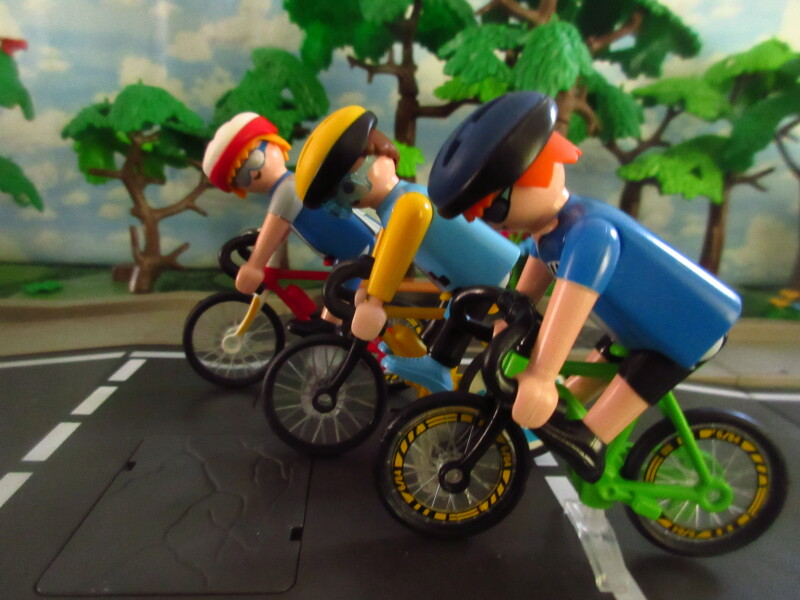 It's Springtime in Eastgate Park for the Playmobil people in our house...