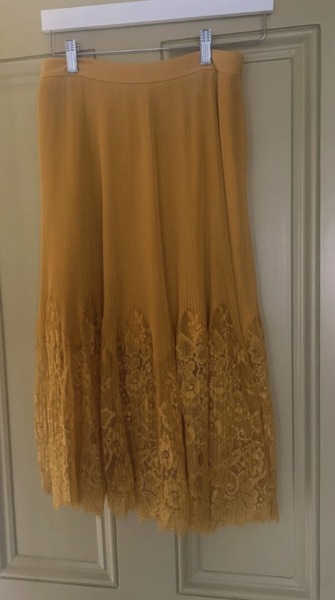Please help me style this skirt