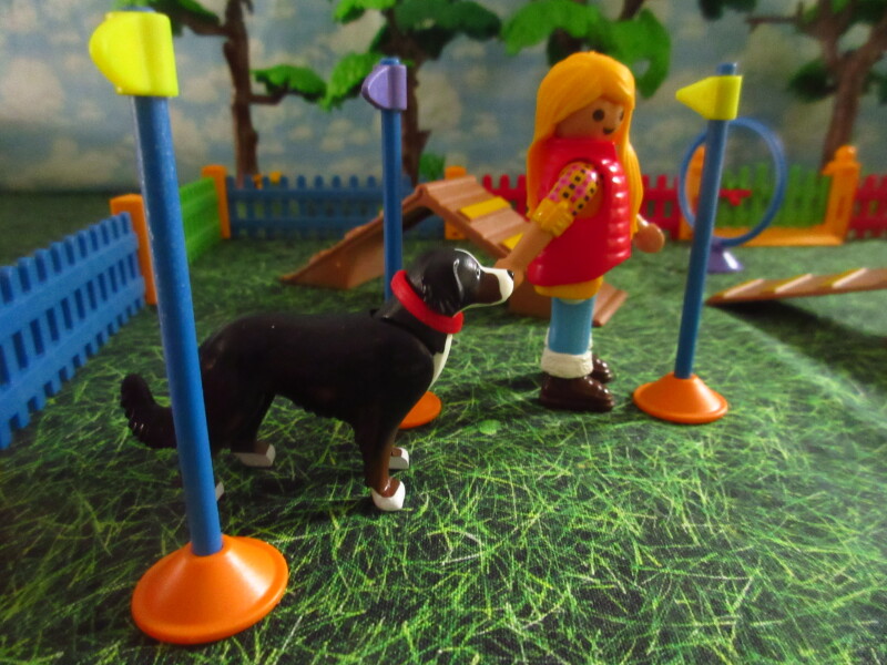 It's Springtime in Eastgate Park for the Playmobil people in our house...