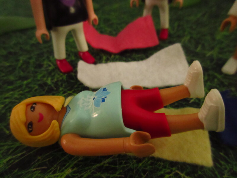 It's Springtime in Eastgate Park for the Playmobil people in our house...