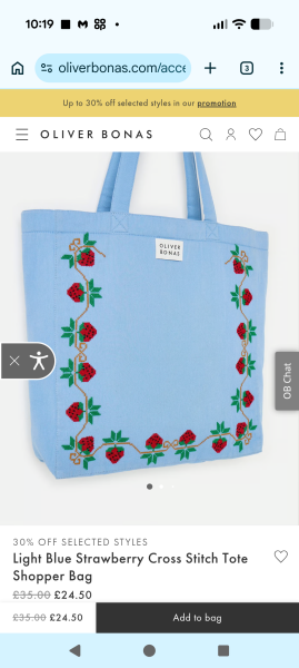 Tote bag for teenager on holiday