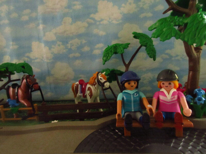 It's Springtime in Eastgate Park for the Playmobil people in our house...