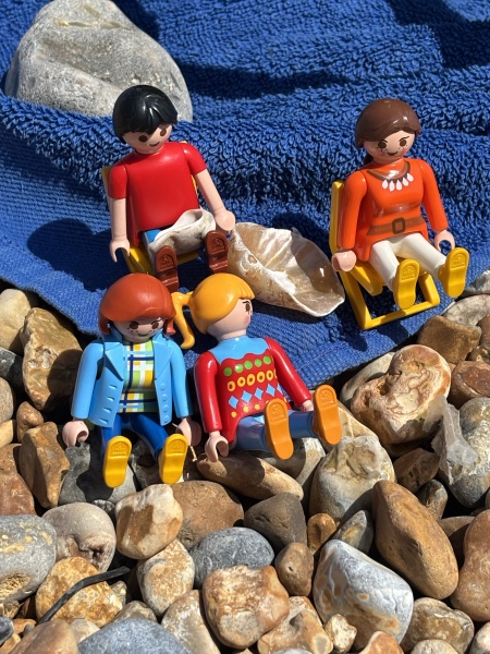 It's Springtime in Eastgate Park for the Playmobil people in our house...