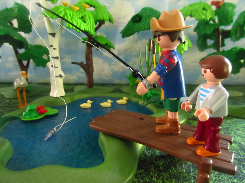It's Springtime in Eastgate Park for the Playmobil people in our house...