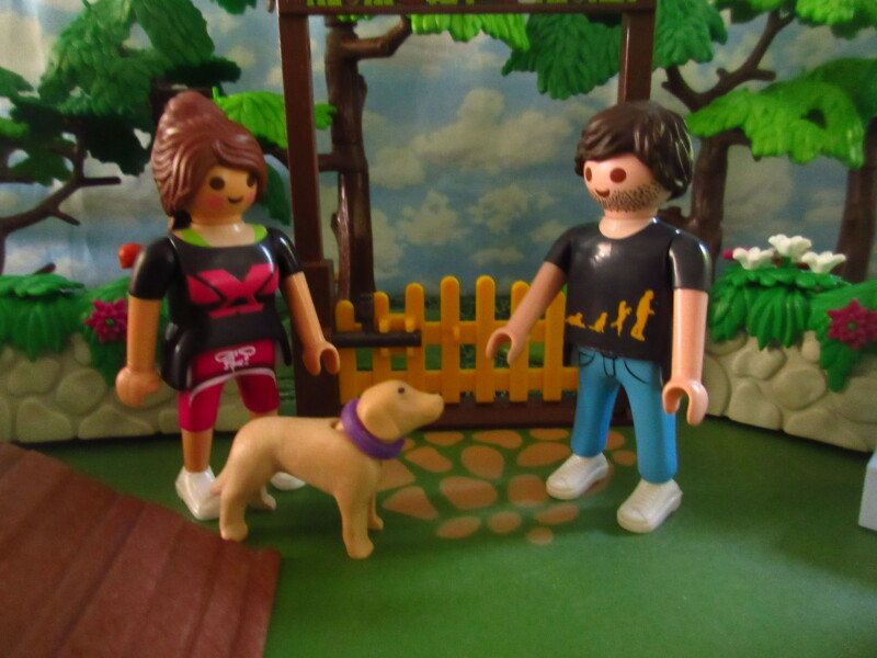 It's Springtime in Eastgate Park for the Playmobil people in our house...