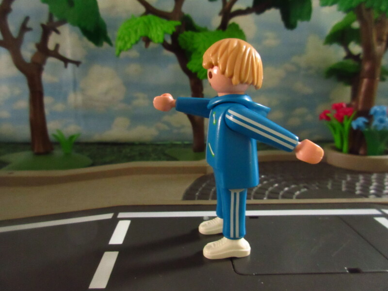 It's Springtime in Eastgate Park for the Playmobil people in our house...