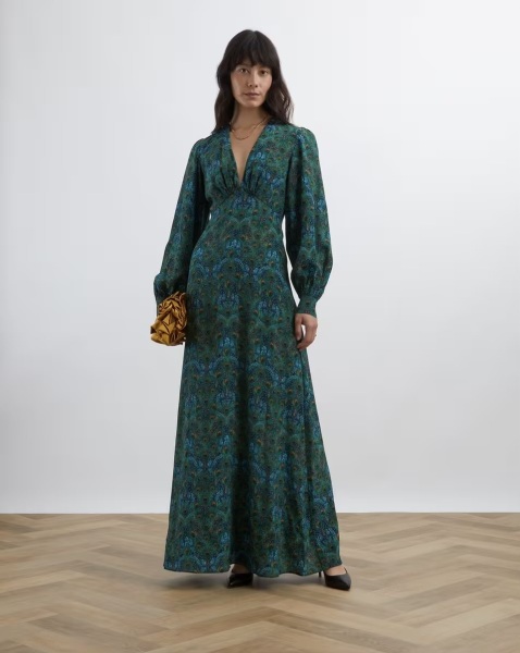 I need a swanky frock !