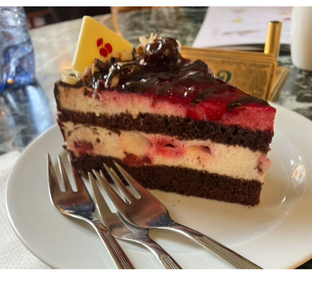 Where can I get a slice of really nice Black Forest Gateau.