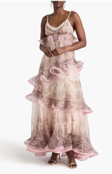 What should I wear to a black tie celebrity wedding?