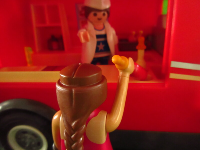 It's Springtime in Eastgate Park for the Playmobil people in our house...