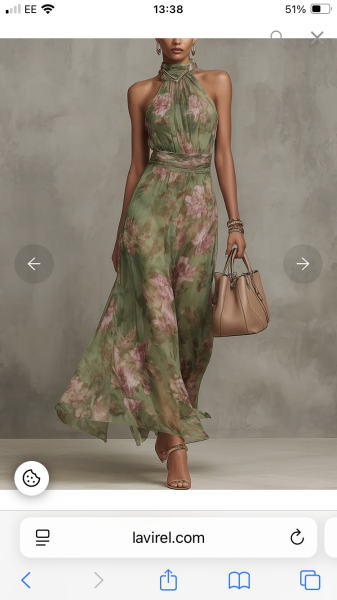 What to wear to April wedding in Italy?